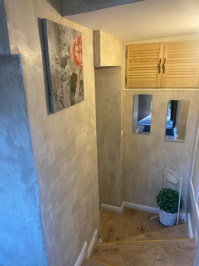 Maly Apartament Z Kuchnia I Lazienka Lägenhet Szczecin Exteriör bild